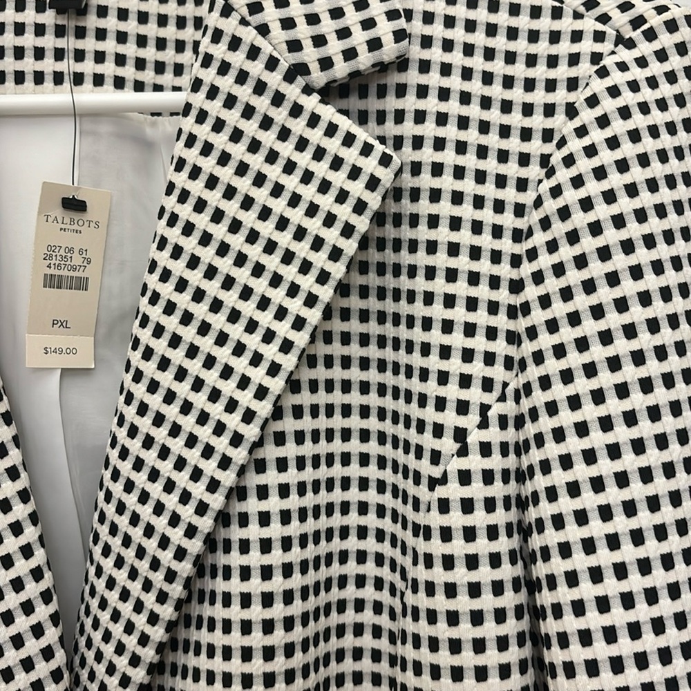 Talbots lady jacket - Picture 2 of 3
